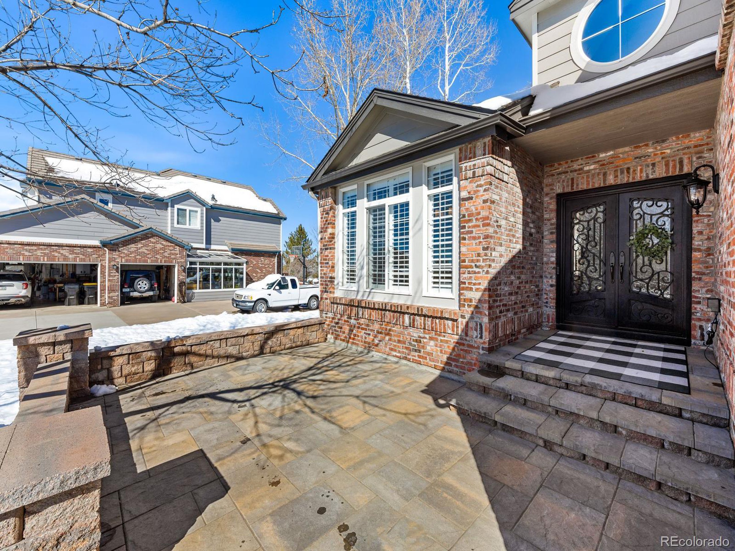 8474 Coyote Dr