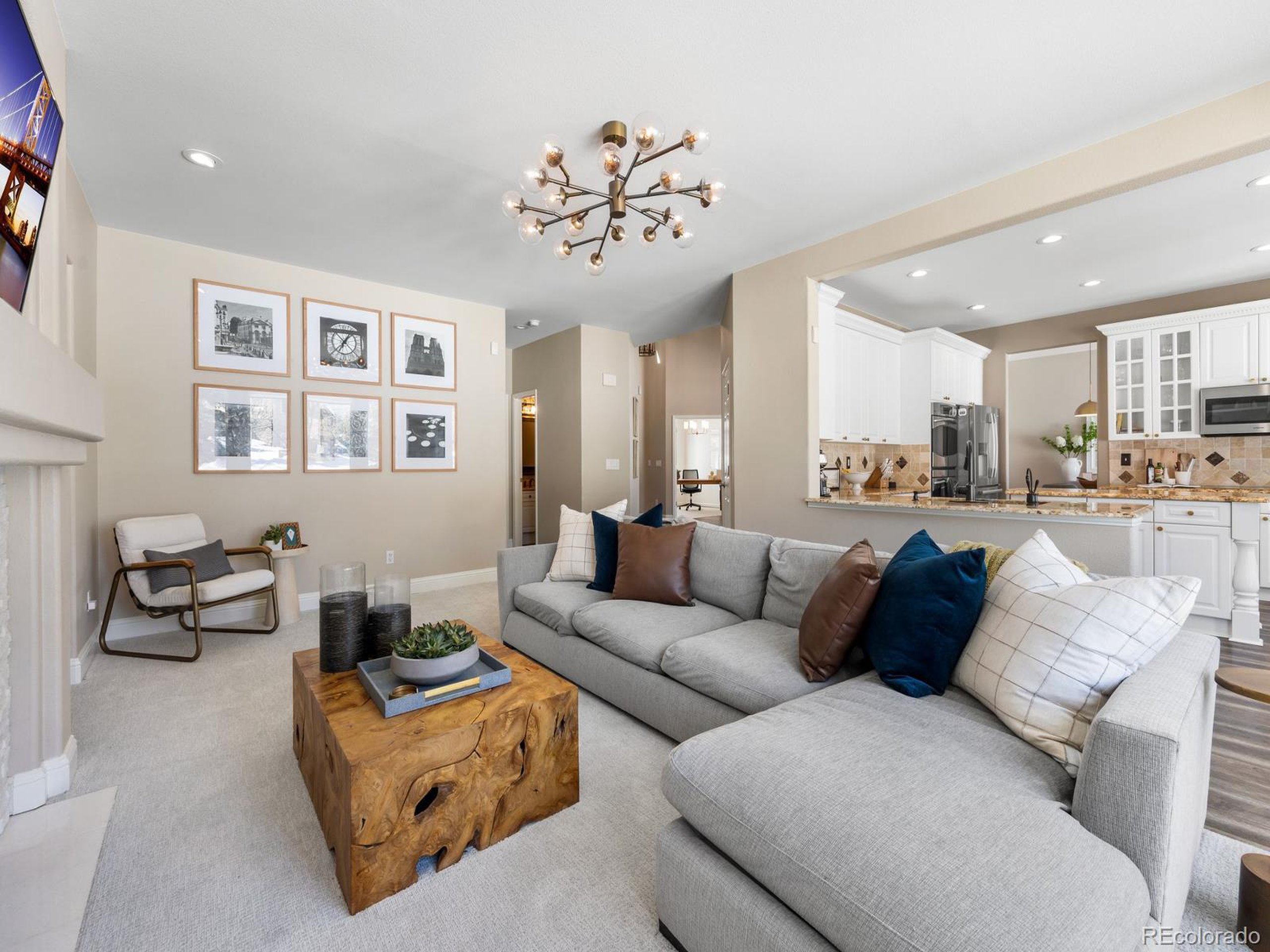8474 Coyote Dr