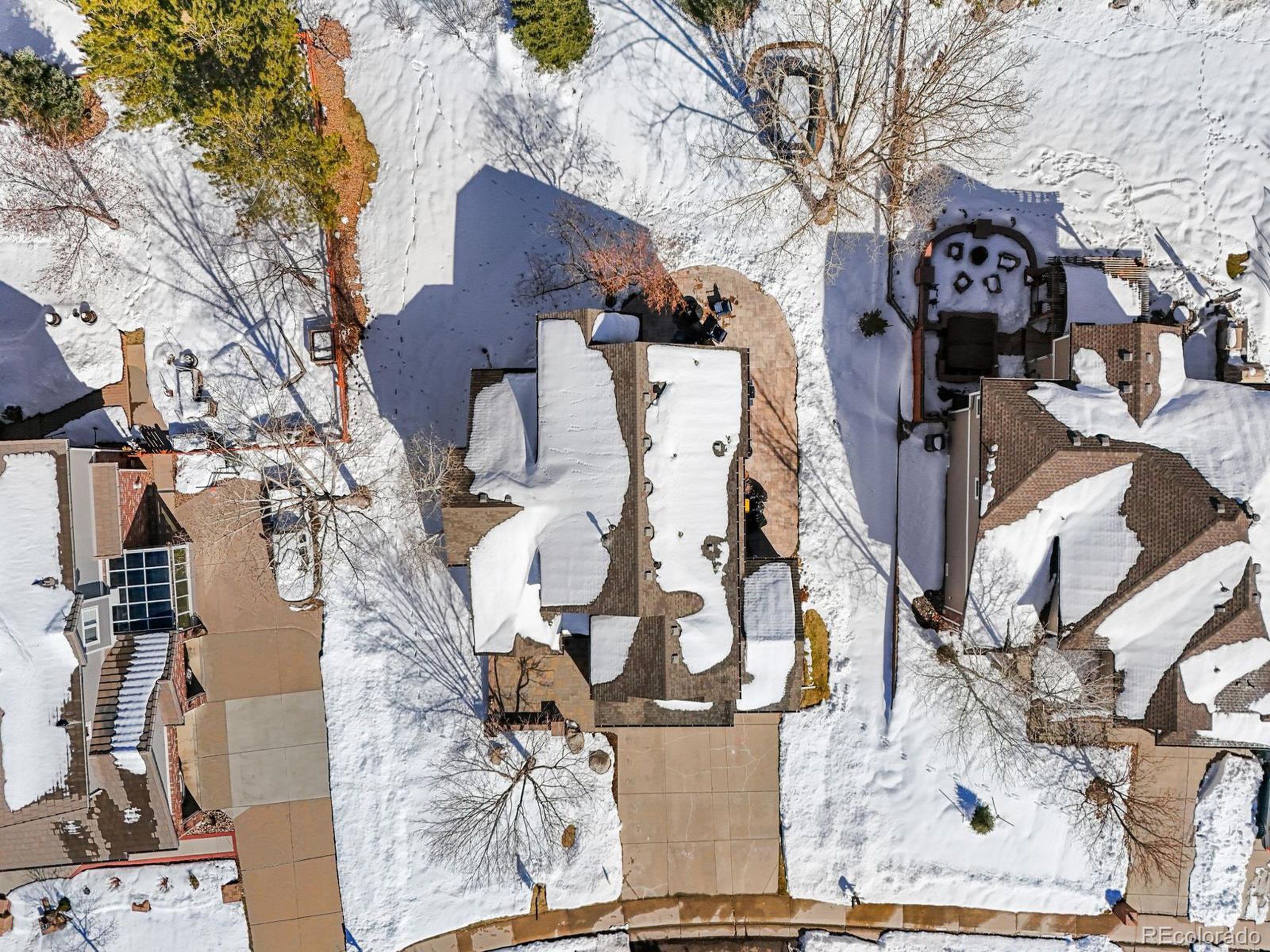 8474 Coyote Dr