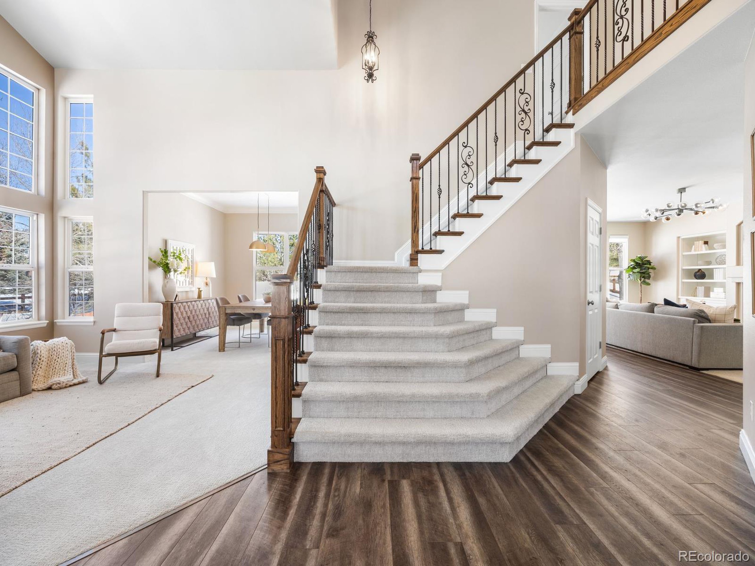 8474 Coyote Dr