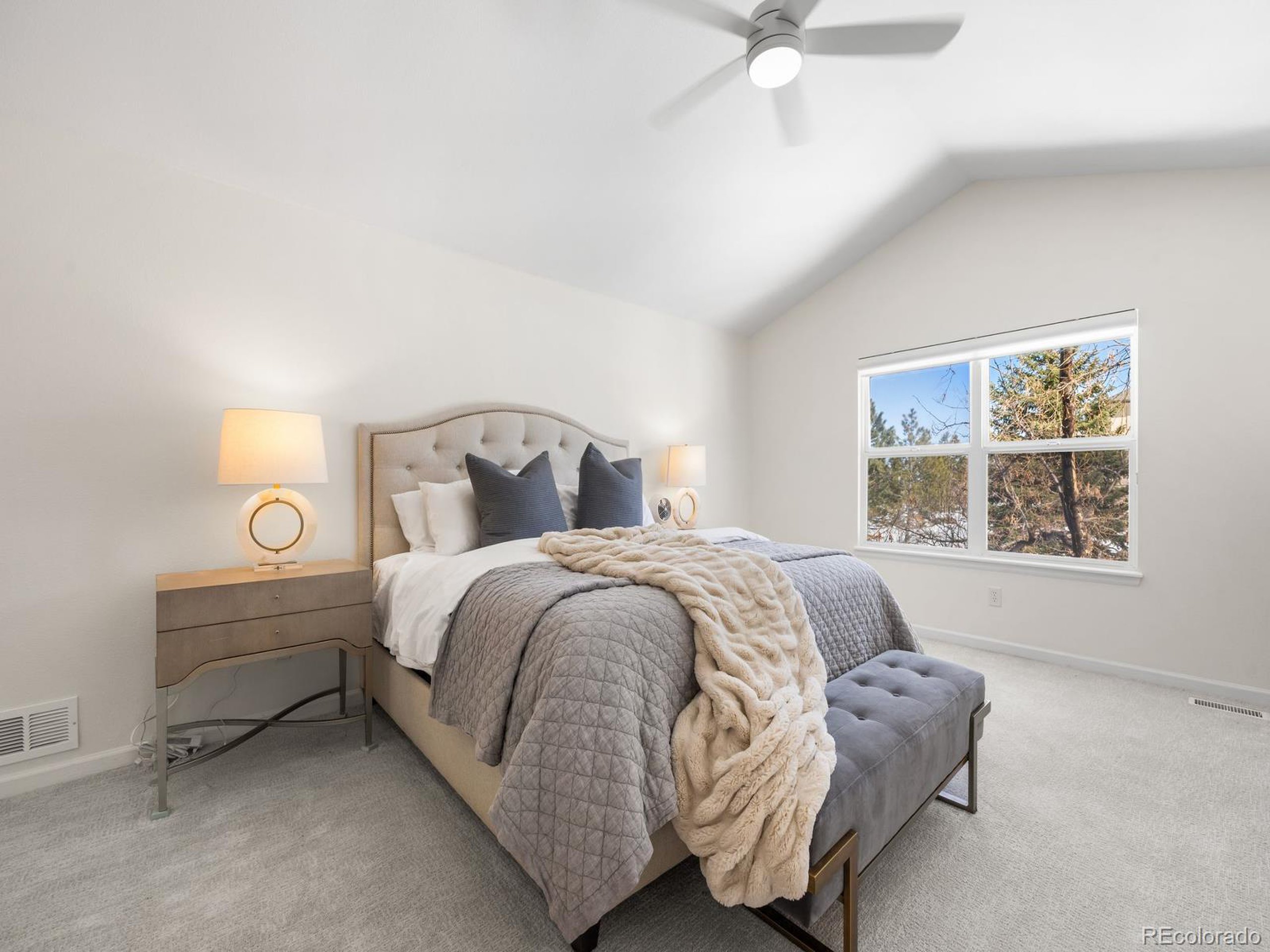 8474 Coyote Dr