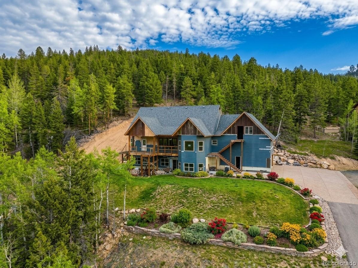8642 Martin Lane