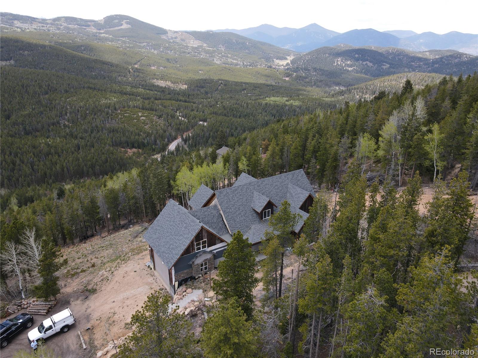 8642 Martin Lane