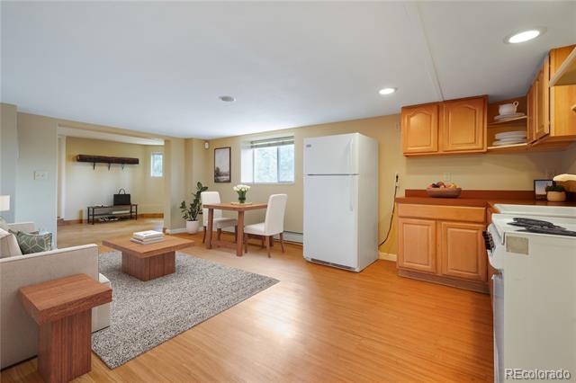 35 Spruce Road