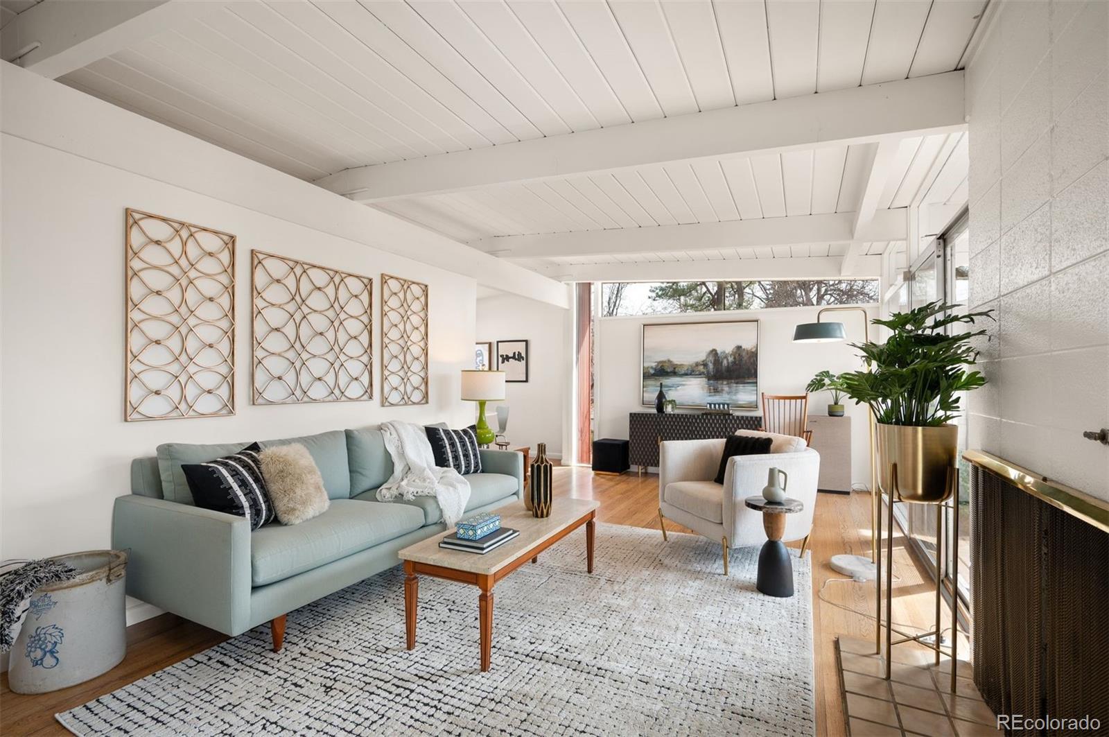 1405 S Elm Street