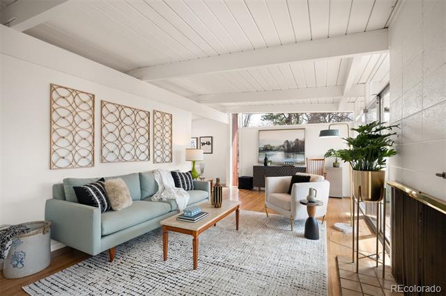 1405 S Elm Street