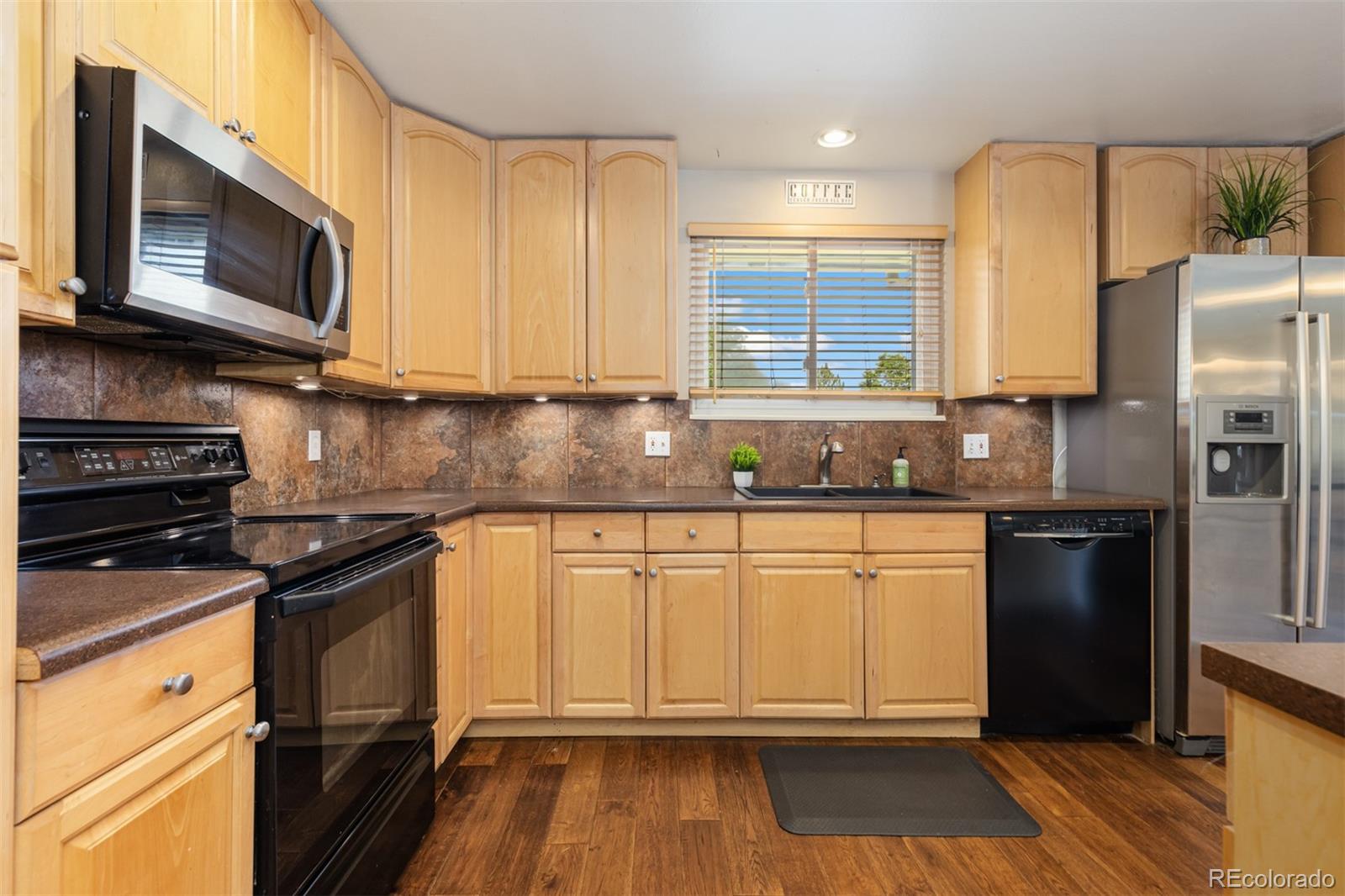 1246 S Telluride Street