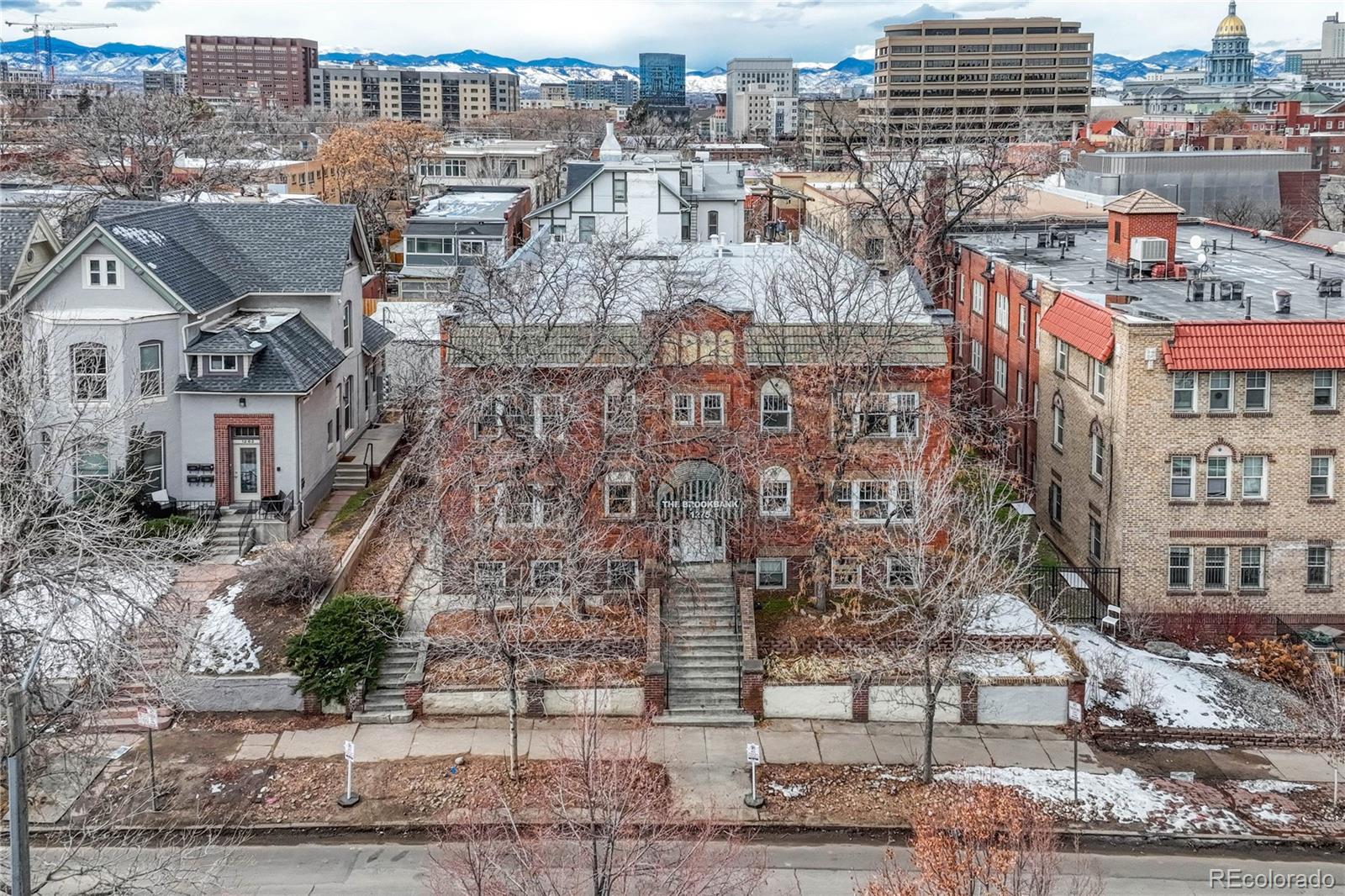1275 N Clarkson Street Unit: 6