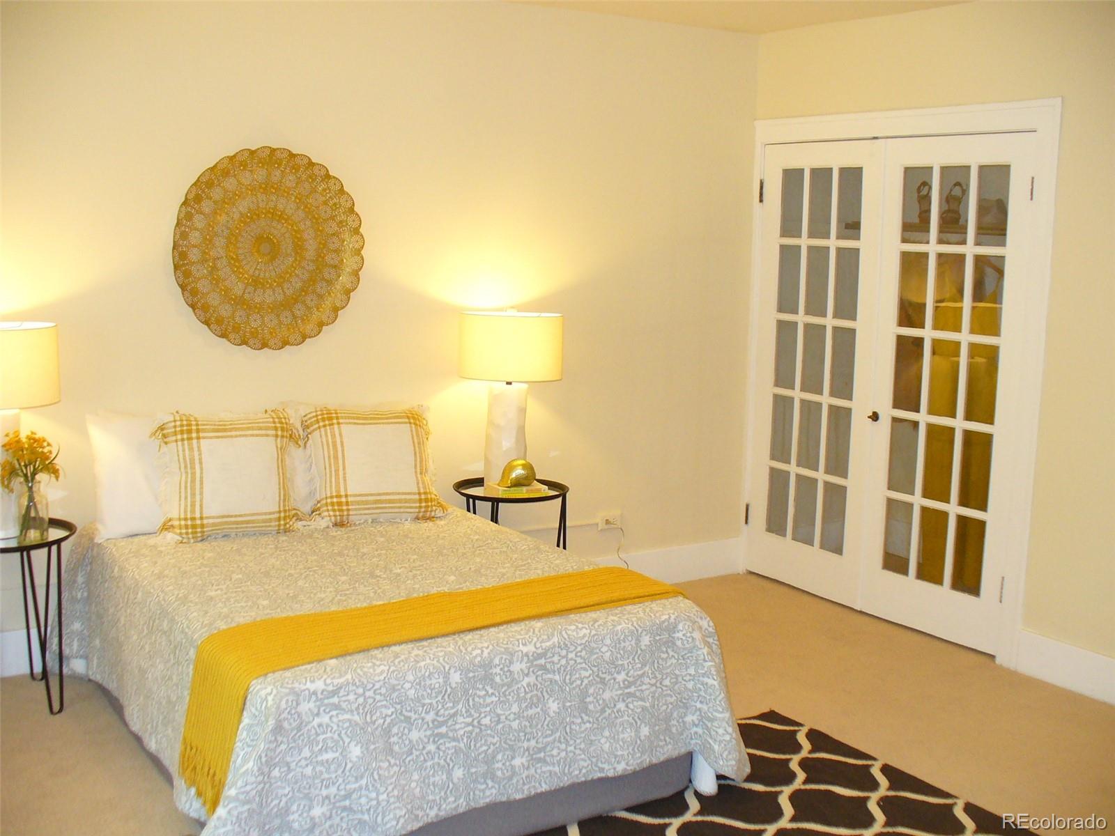 1275 N Clarkson Street Unit: 6