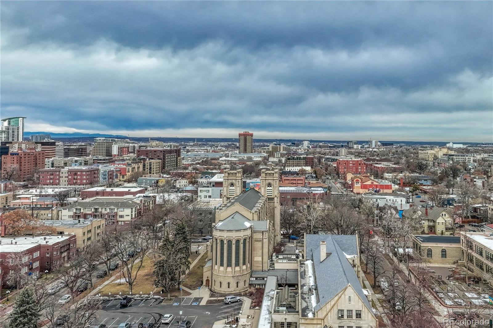 1275 N Clarkson Street Unit: 6