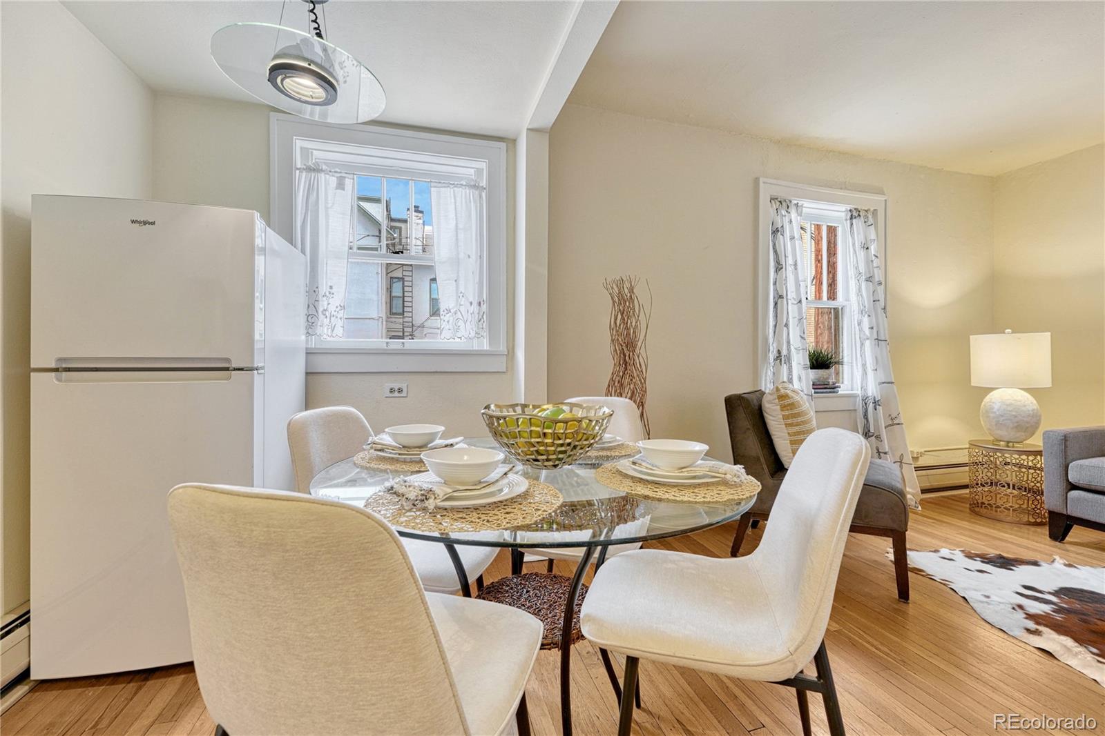 1275 N Clarkson Street Unit: 6