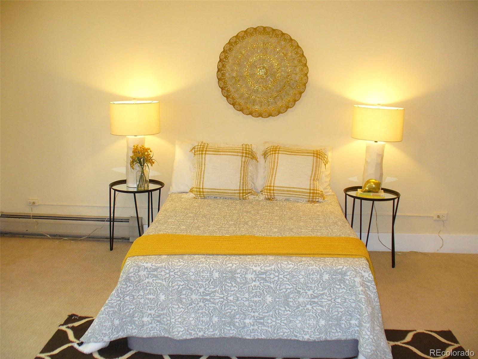 1275 N Clarkson Street Unit: 6