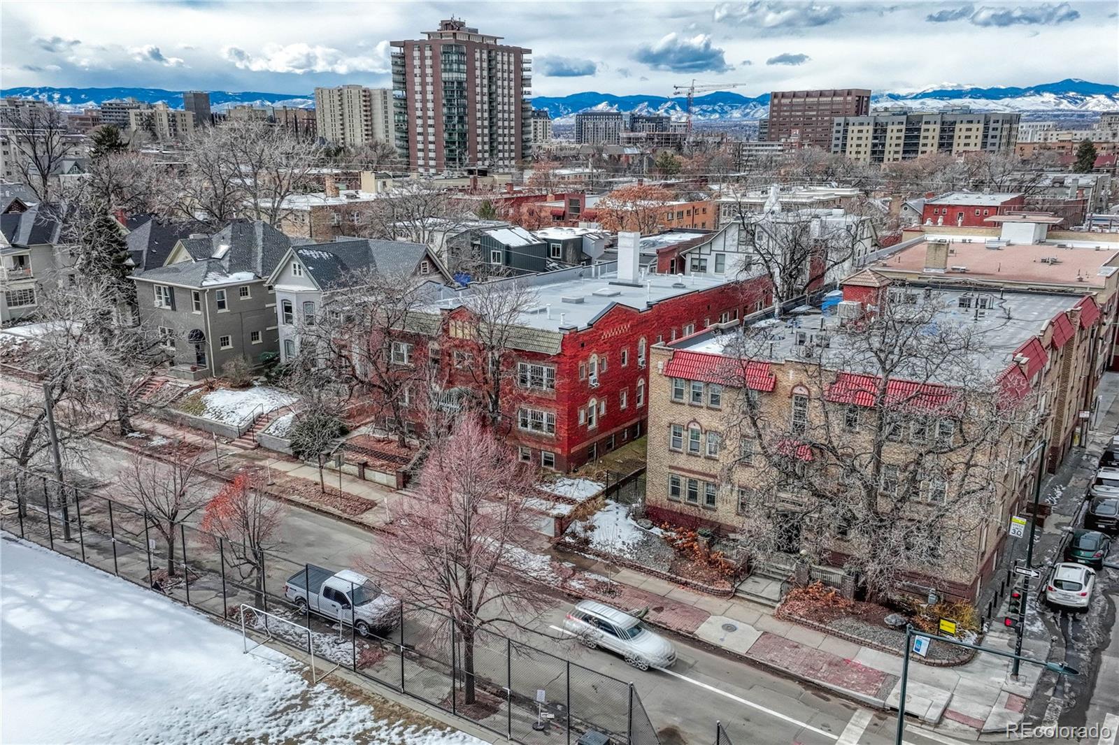 1275 N Clarkson Street Unit: 6
