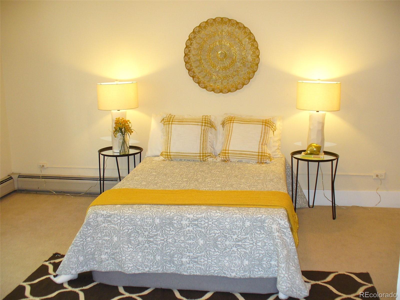 1275 N Clarkson Street Unit: 6