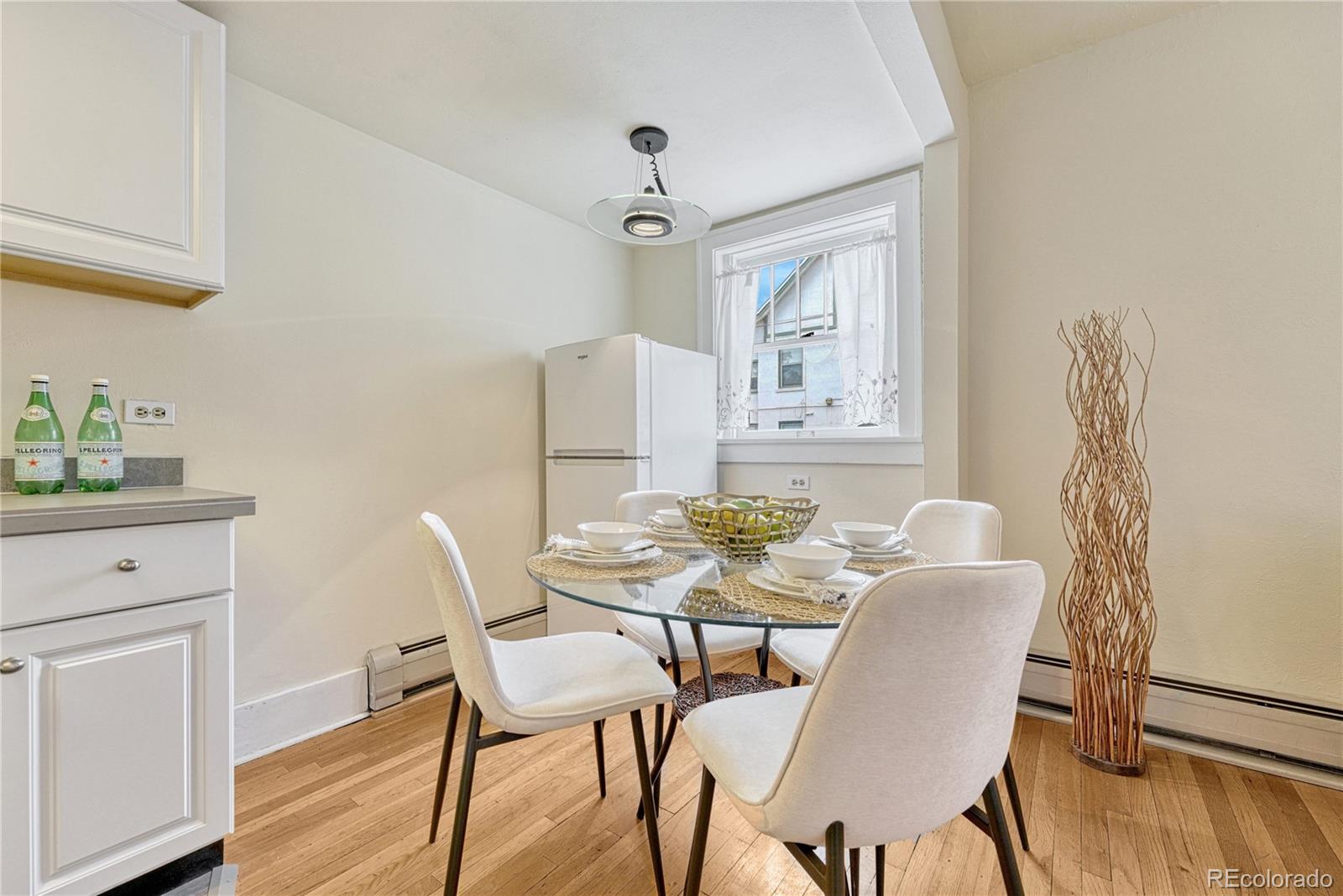 1275 N Clarkson Street Unit: 6