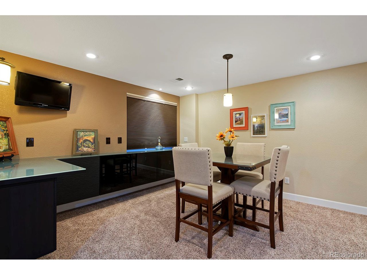 1494 Clover Creek Dr