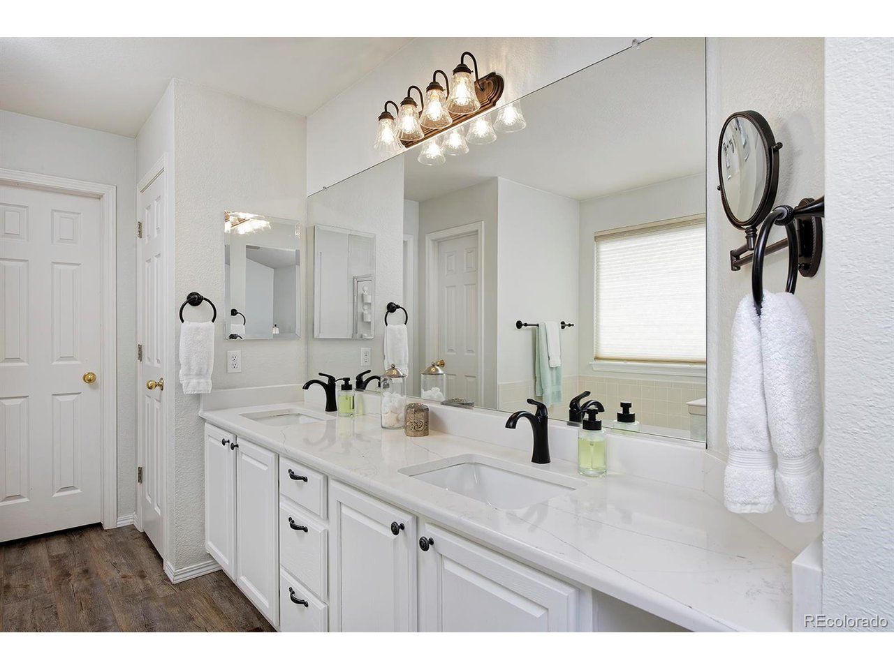 1494 Clover Creek Dr