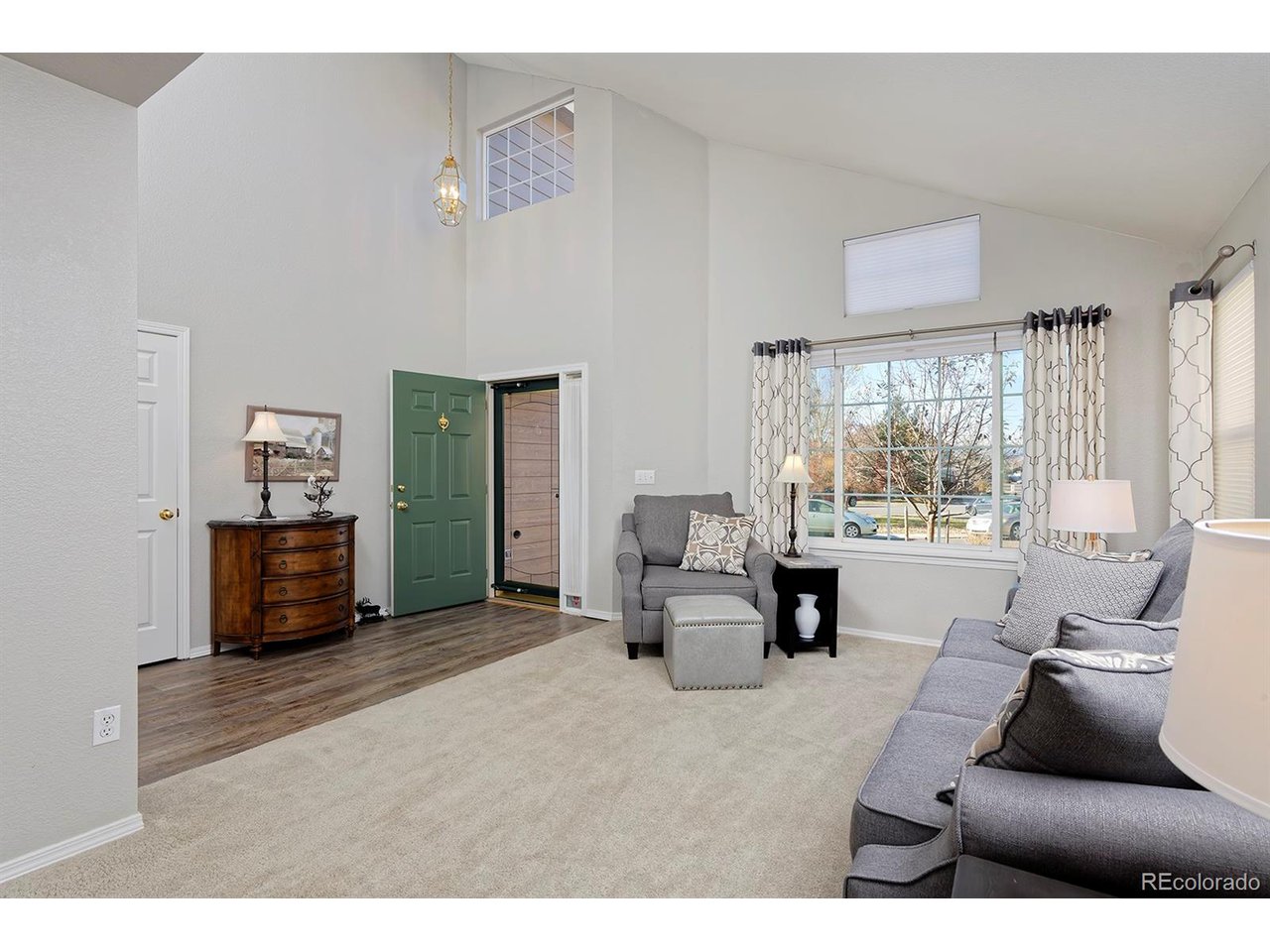 1494 Clover Creek Dr