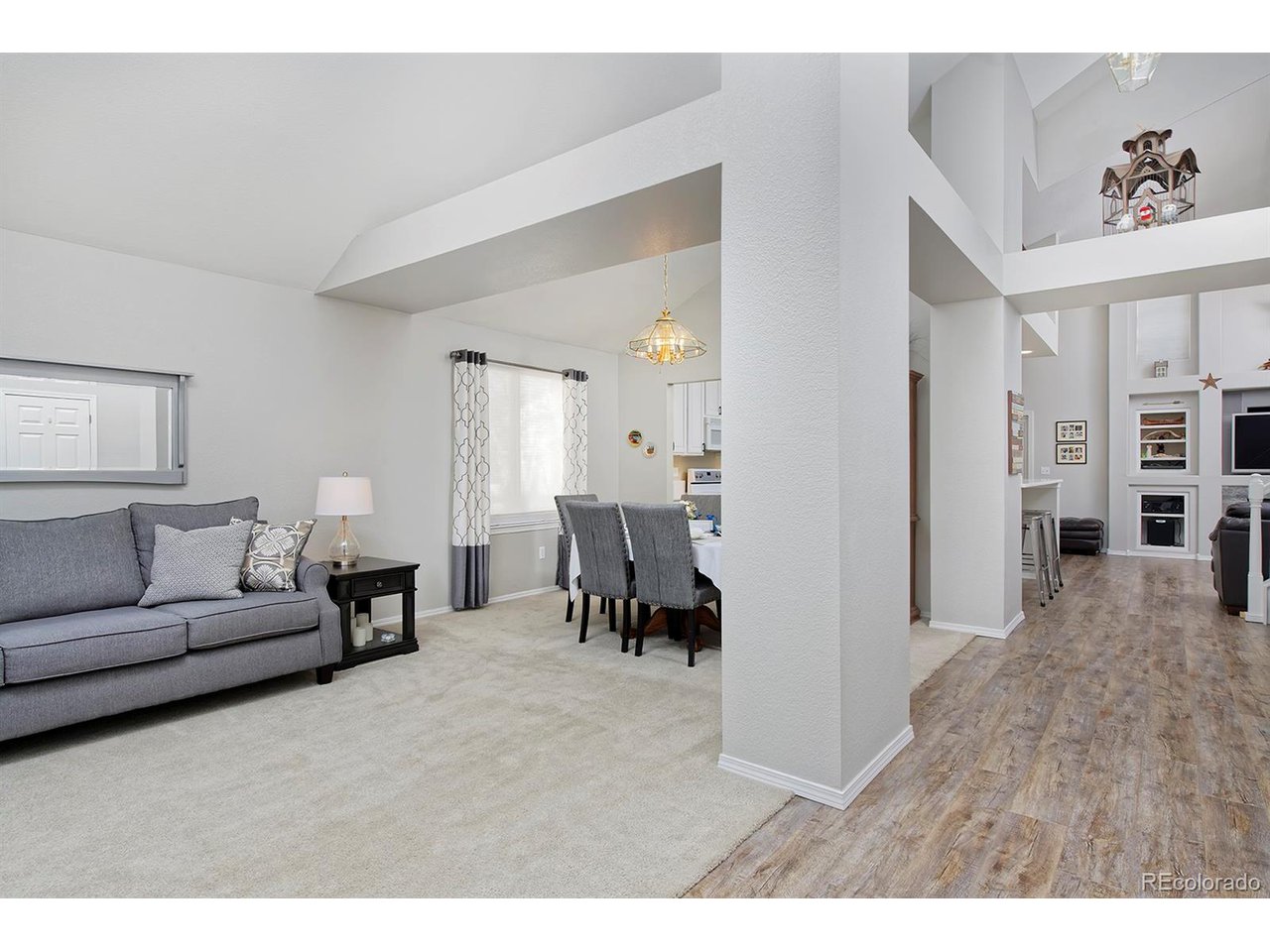 1494 Clover Creek Dr