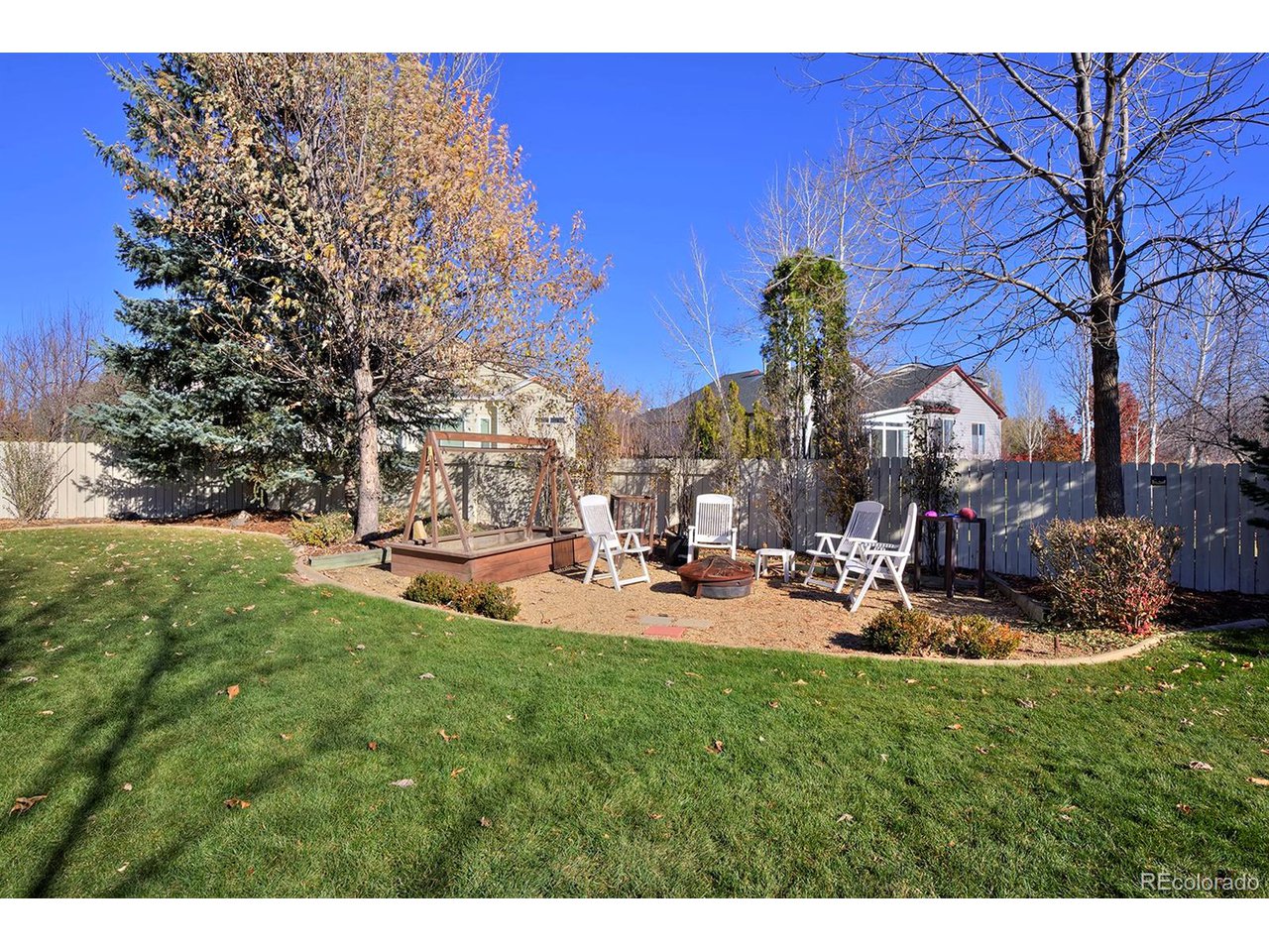 1494 Clover Creek Dr