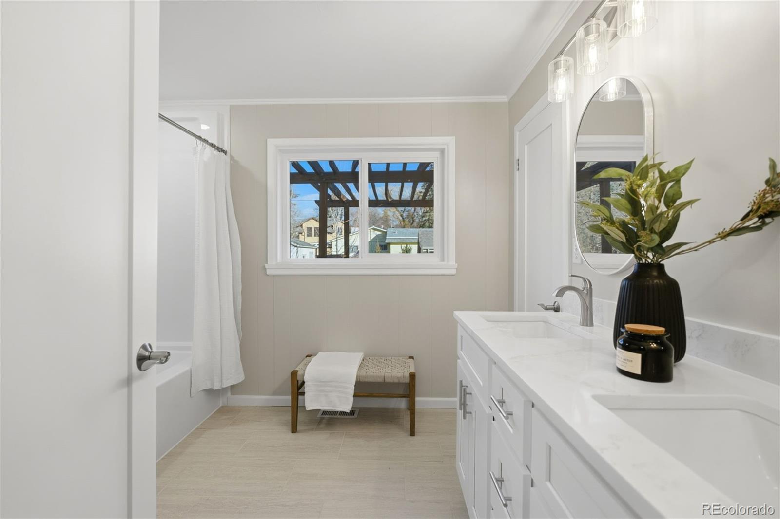 2794 S Clarkson Street