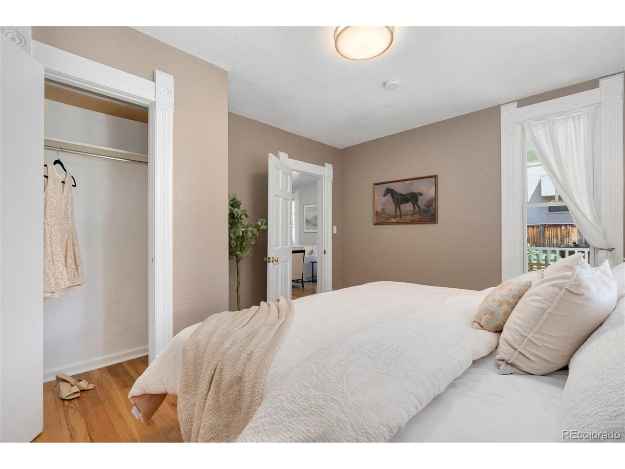 3333 W Hayward Pl