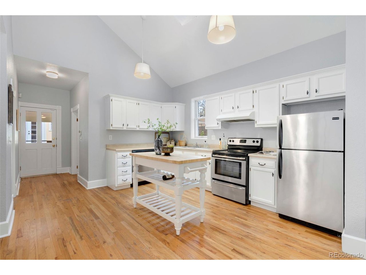 3333 W Hayward Pl