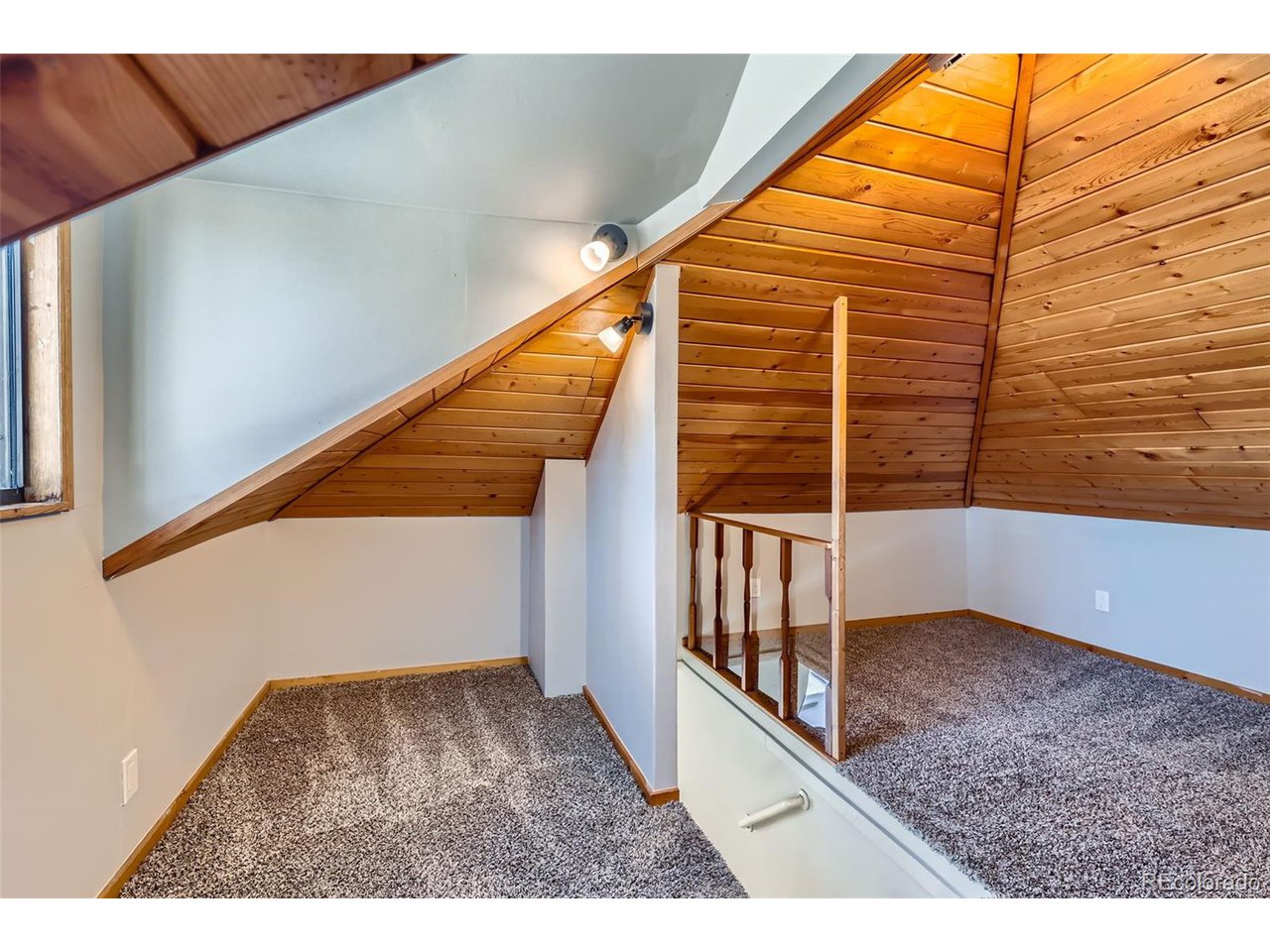 2222 Fenton St