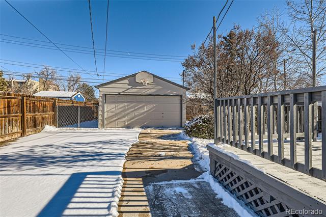 2222 Fenton Street