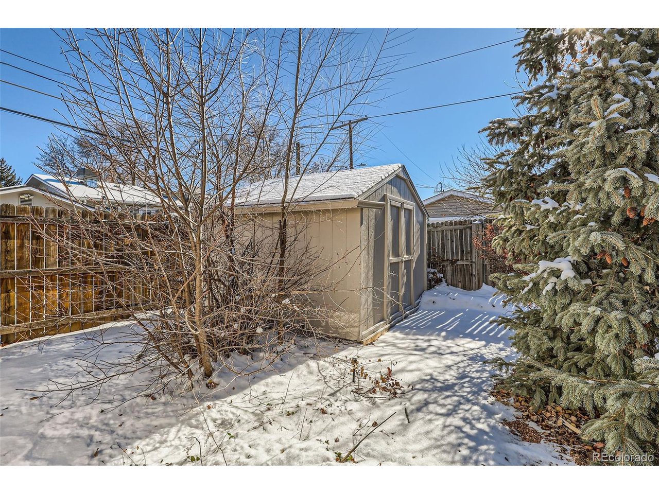 2222 Fenton St