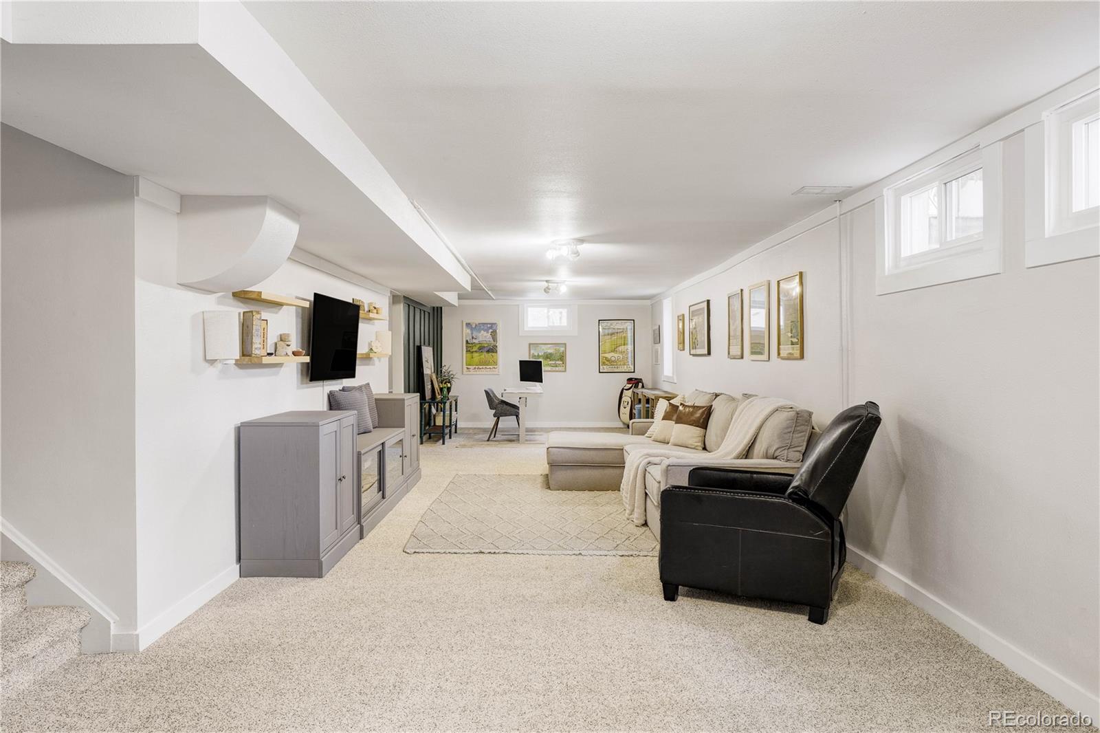 5331 S Hickory Street