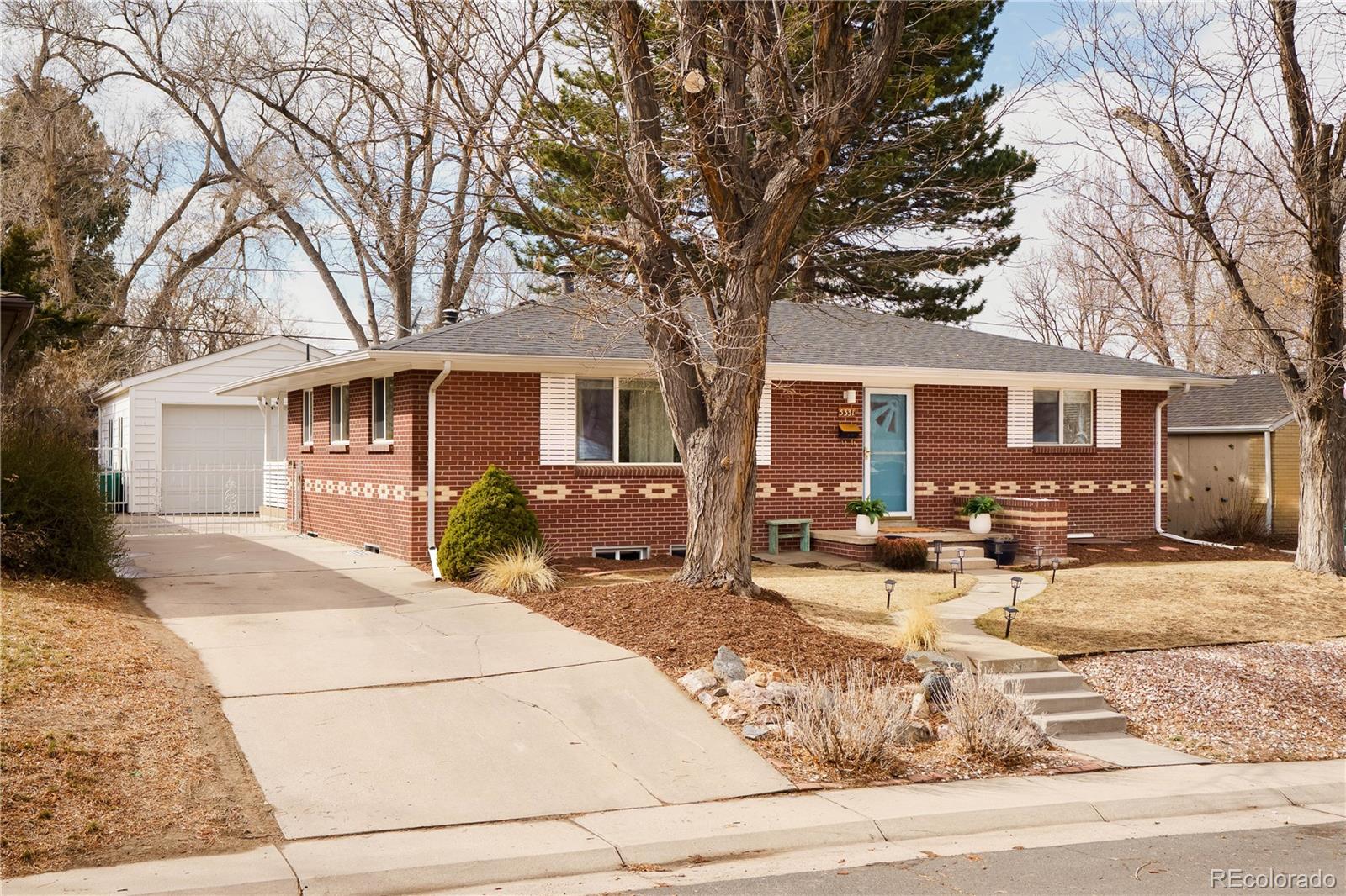 5331 S Hickory Street