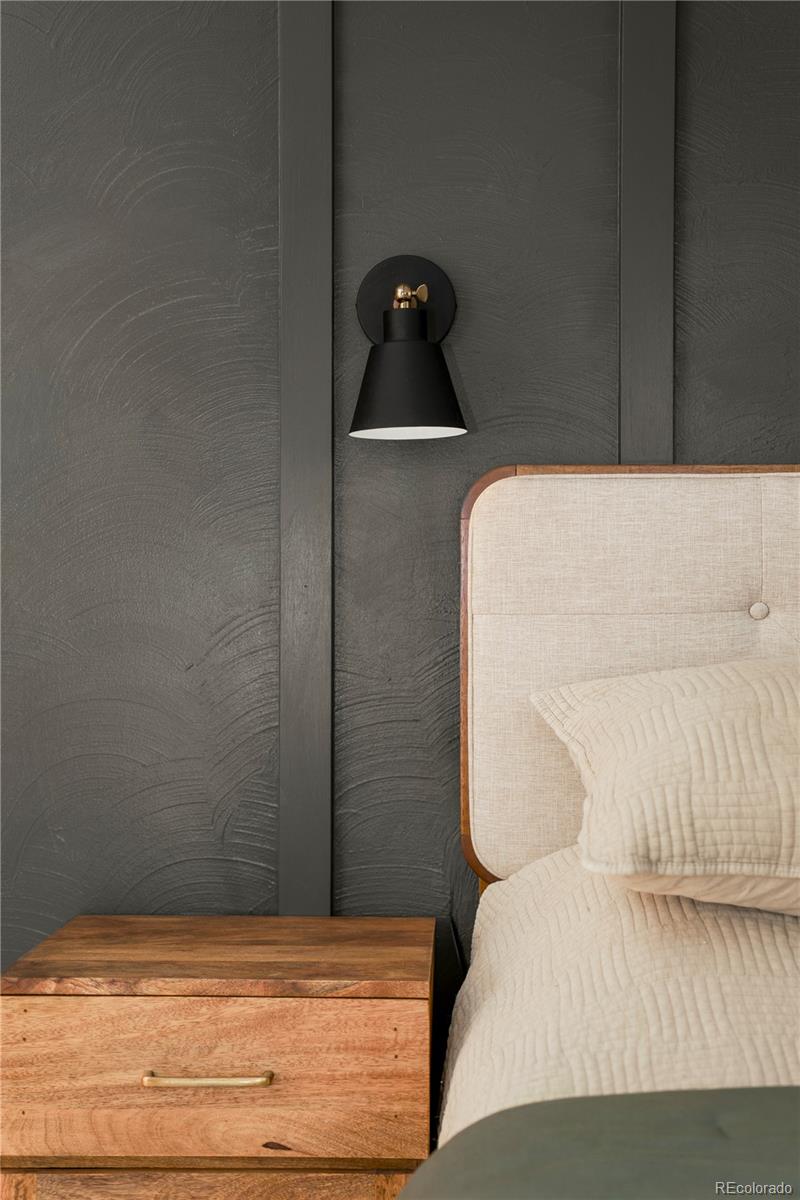 5331 S Hickory Street