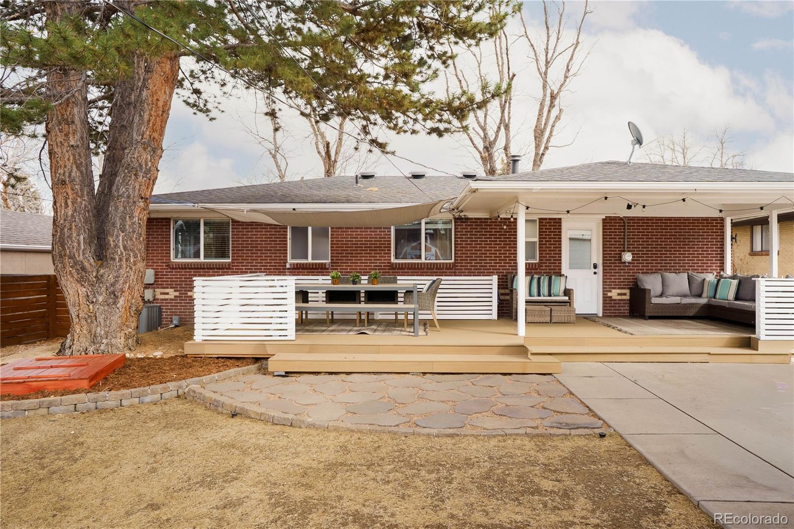 5331 S Hickory Street