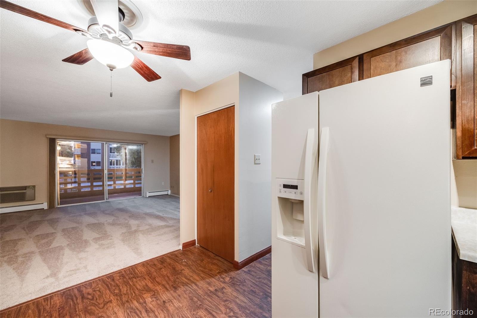 350 S Clinton Street Unit: 7A