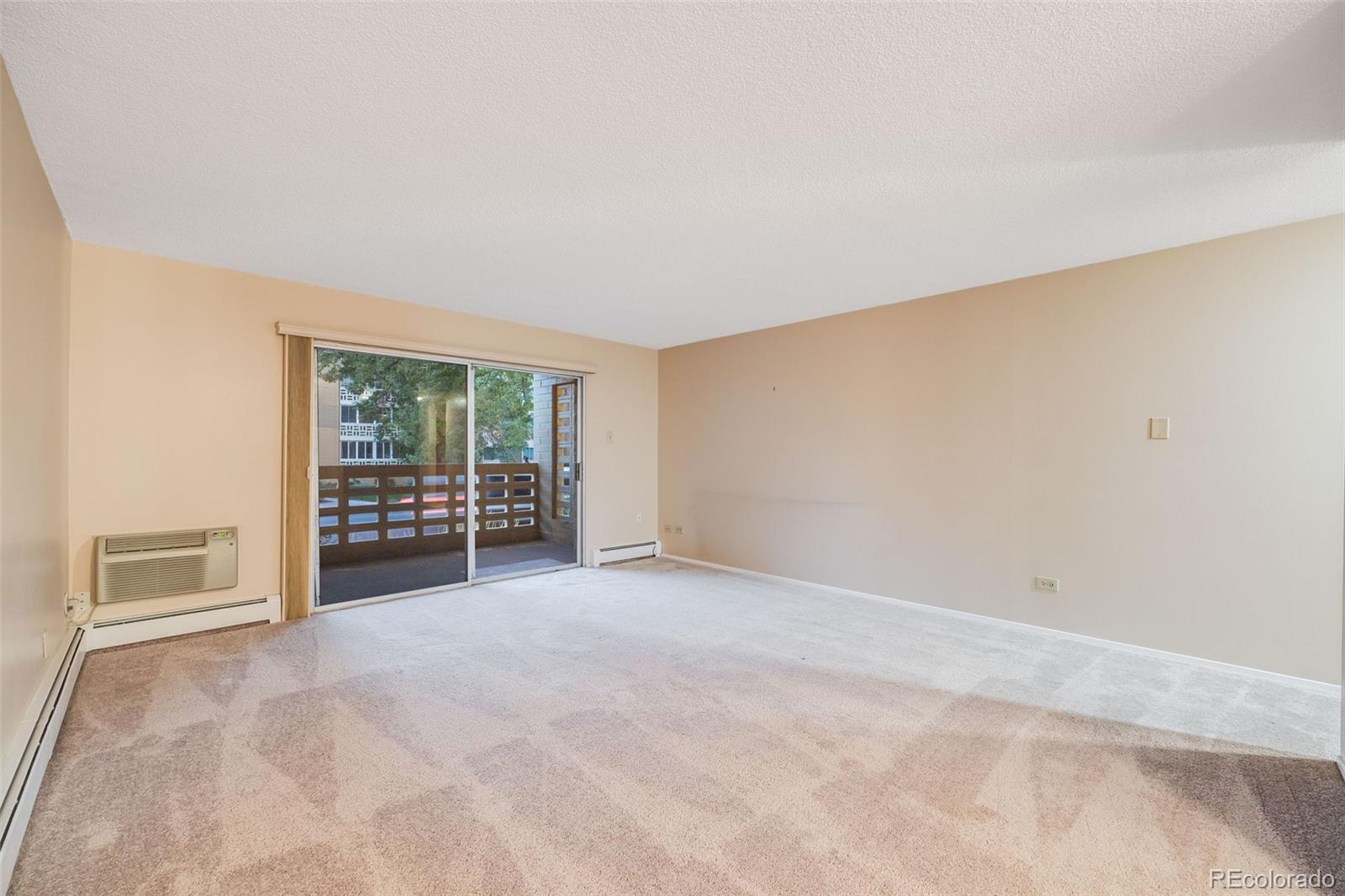 350 S Clinton Street Unit: 7A