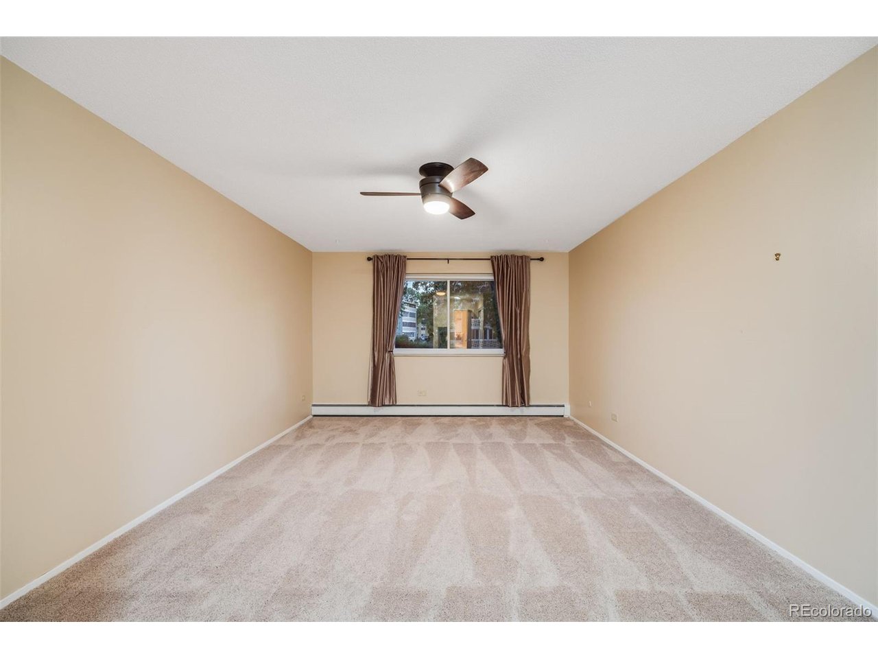 350 S Clinton St 7A