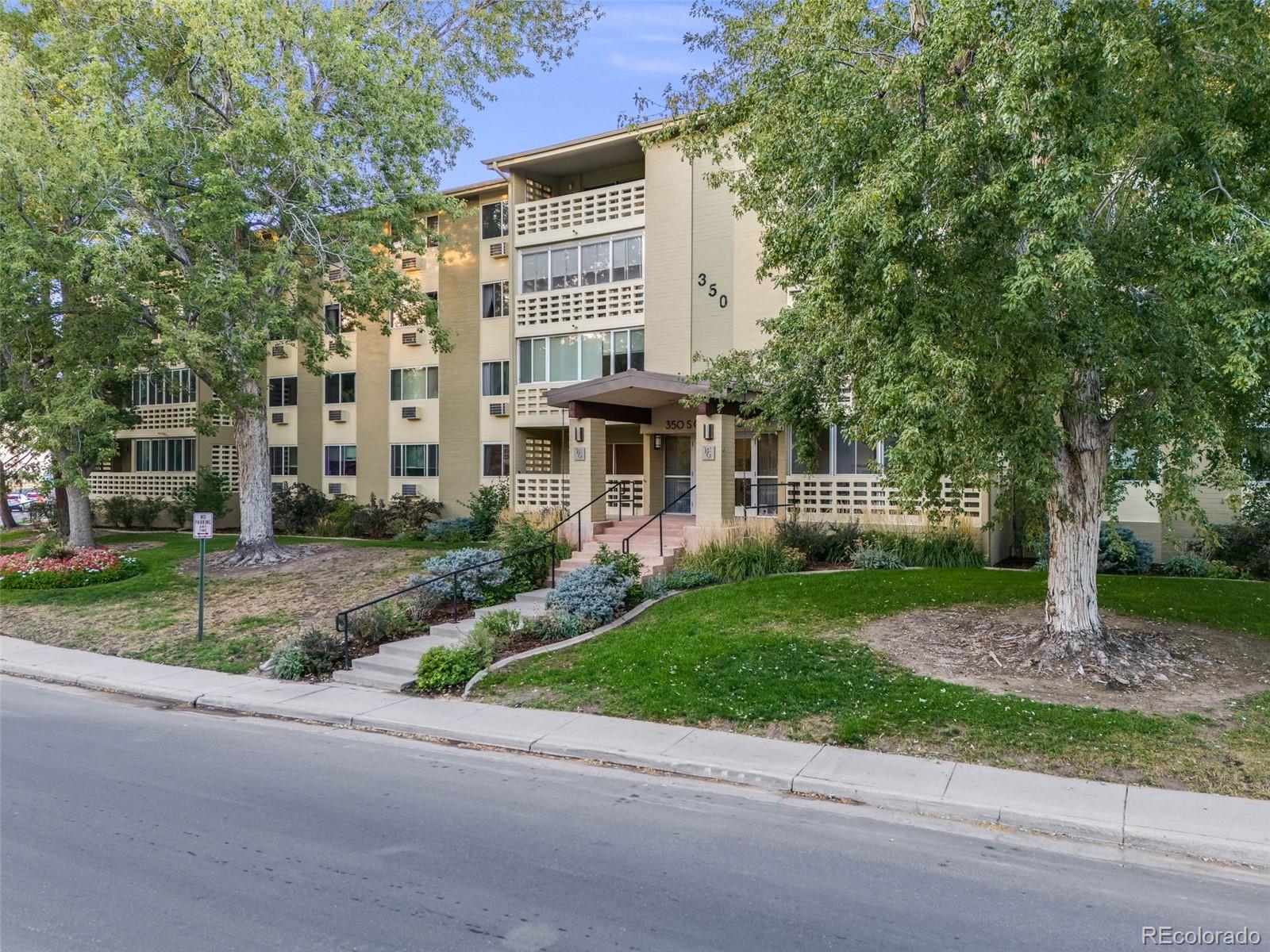 350 S Clinton Street Unit: 7A