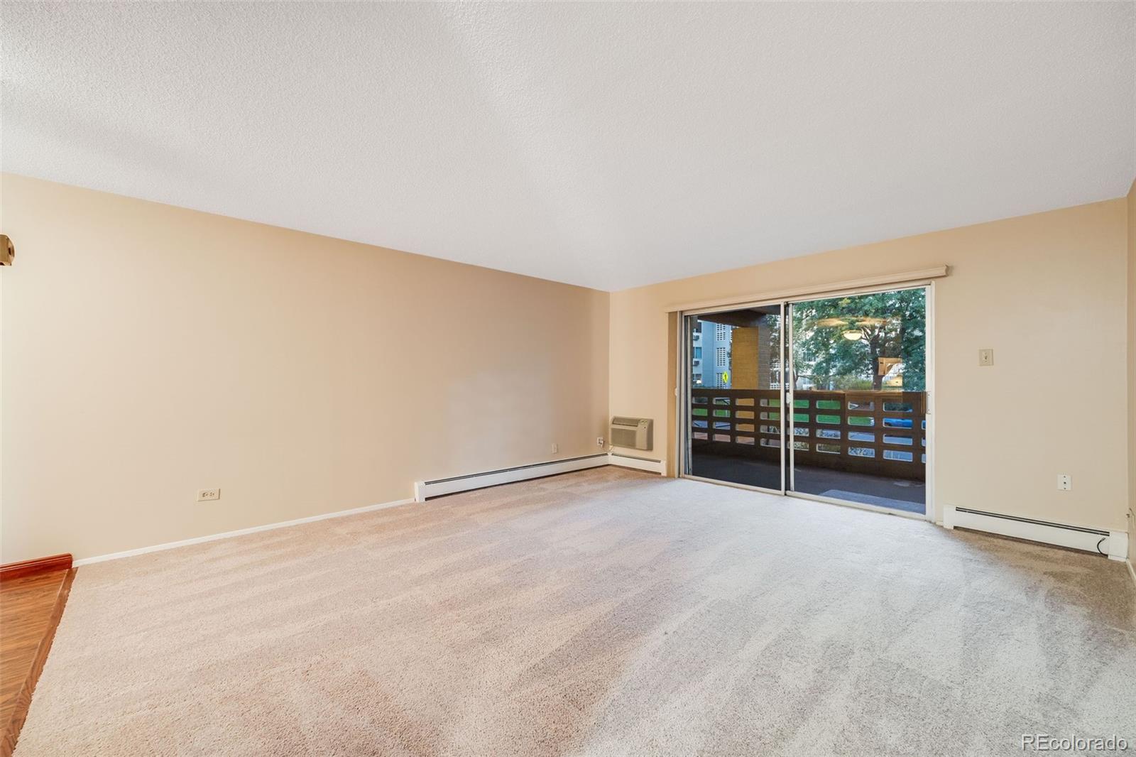 350 S Clinton Street Unit: 7A