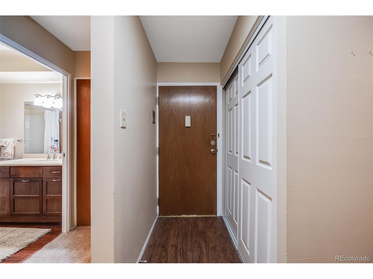 350 S Clinton St 7A