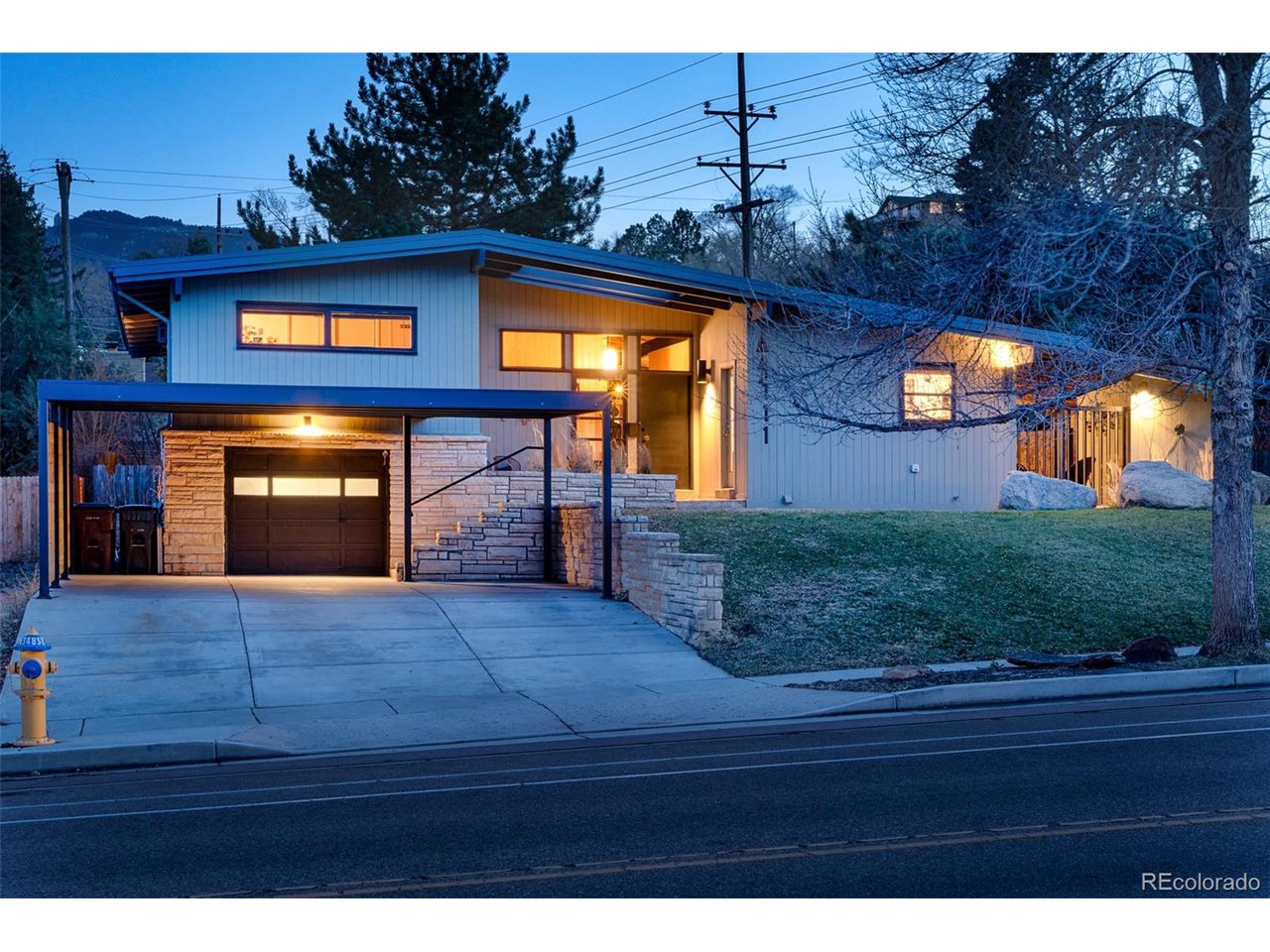 1111 Parkview Blvd