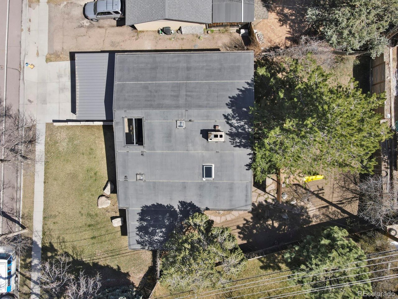1111 Parkview Blvd