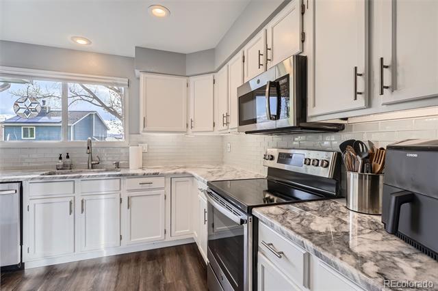 9523 Sherrelwood Lane