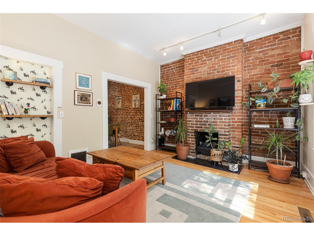 1107 E 11th Ave
