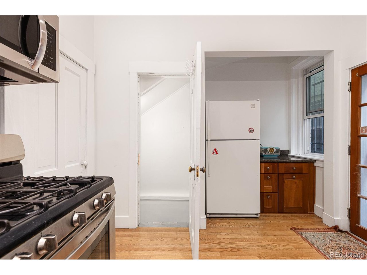 1107 E 11th Ave