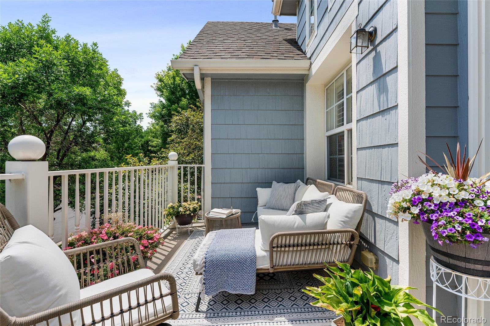 8099 E 28th Place