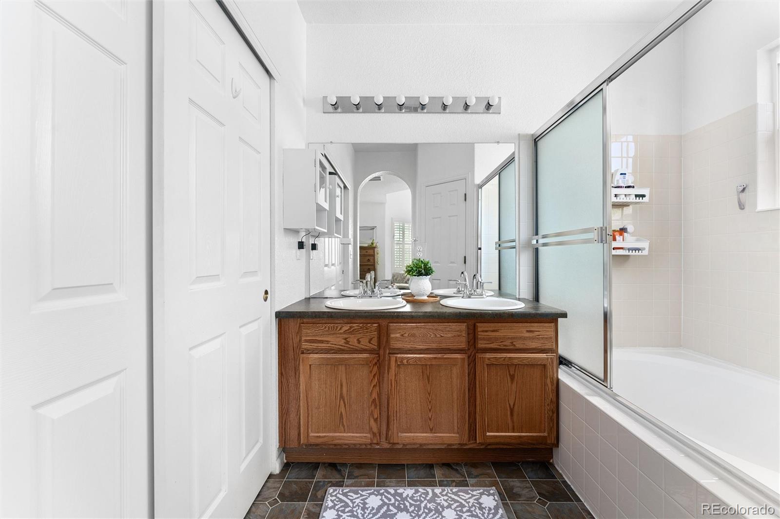 8099 E 28th Place
