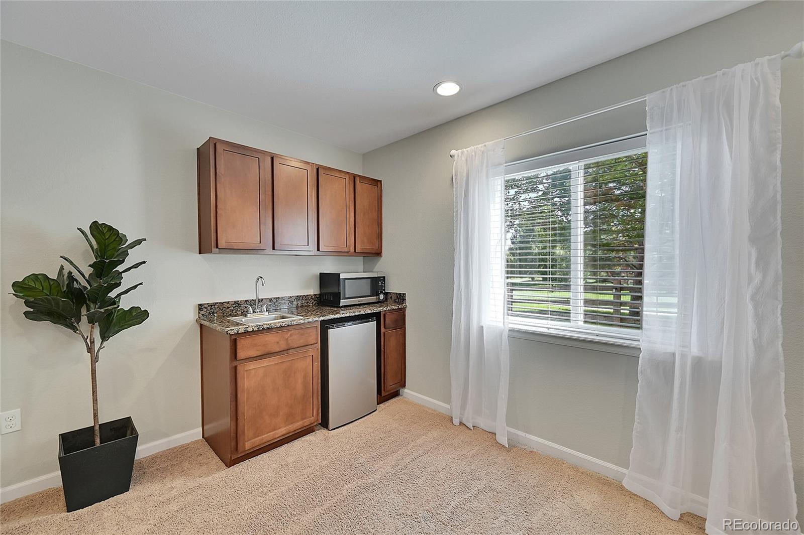 11669 Cormorant Circle