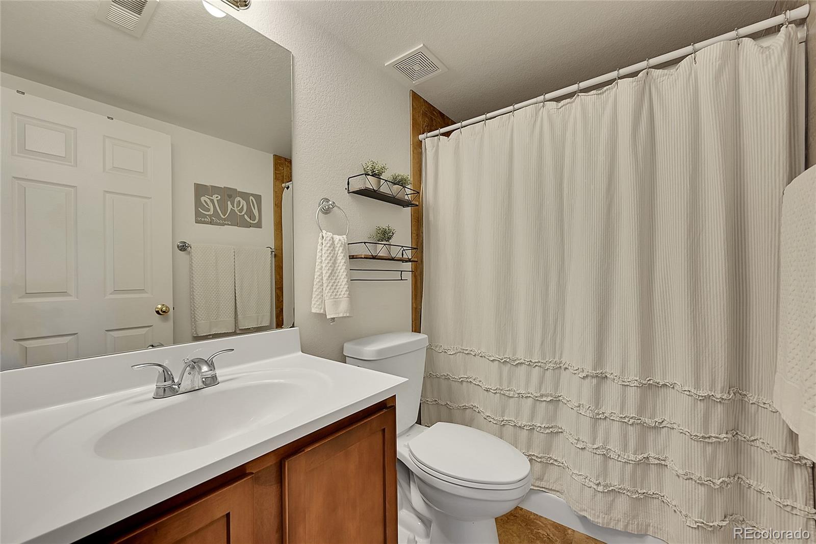 11669 Cormorant Circle