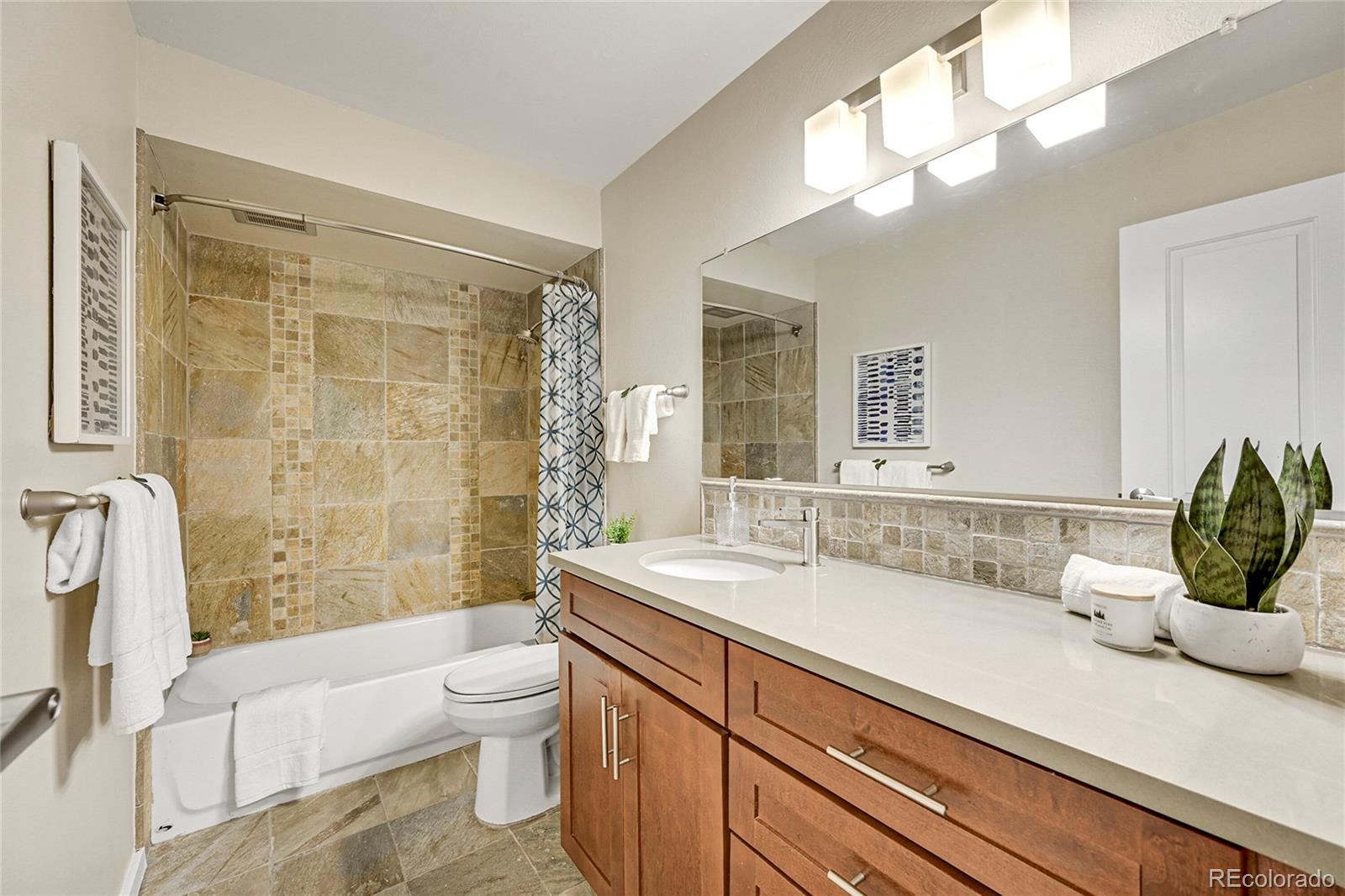 460 S Marion St Parkway Unit: 1756-B